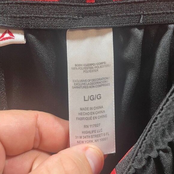 Reebok Shorts Mens Large Black Red Athltic Gym Running Pockets Casual Logo Run - Picture 11 of 12